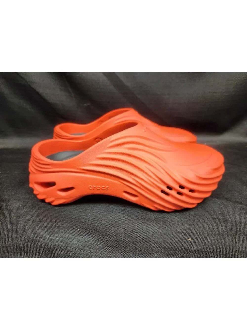 Crocs Men's Echo Wave Slip-On 210521-7AH Starfish Size 10 NEW WITH TAGS!